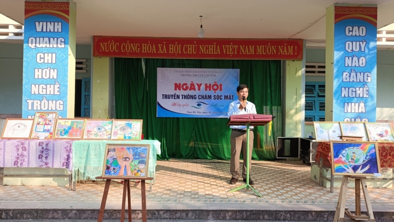 Truyền thông chăm sóc mắt