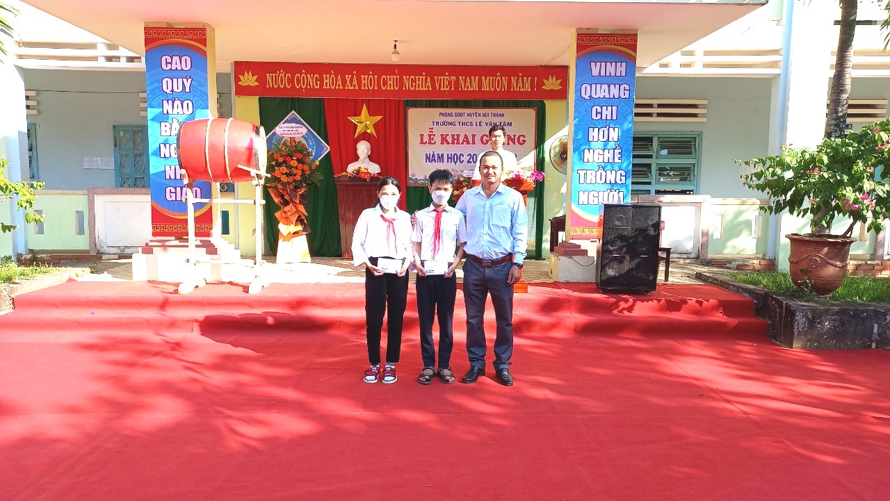 z3696277089048 26ef8b127f40abd8f0f839601815526e