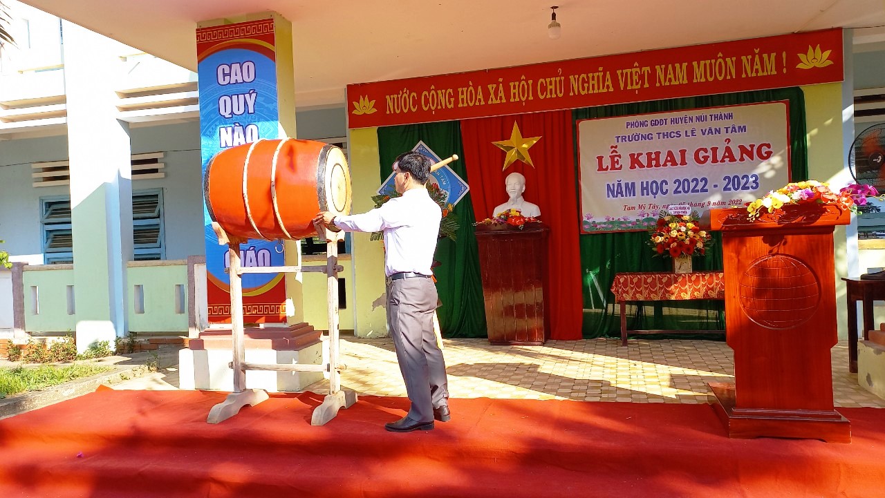 z3696277135735 4d60c57c8f82e9df5f05a4b7562ad9fa