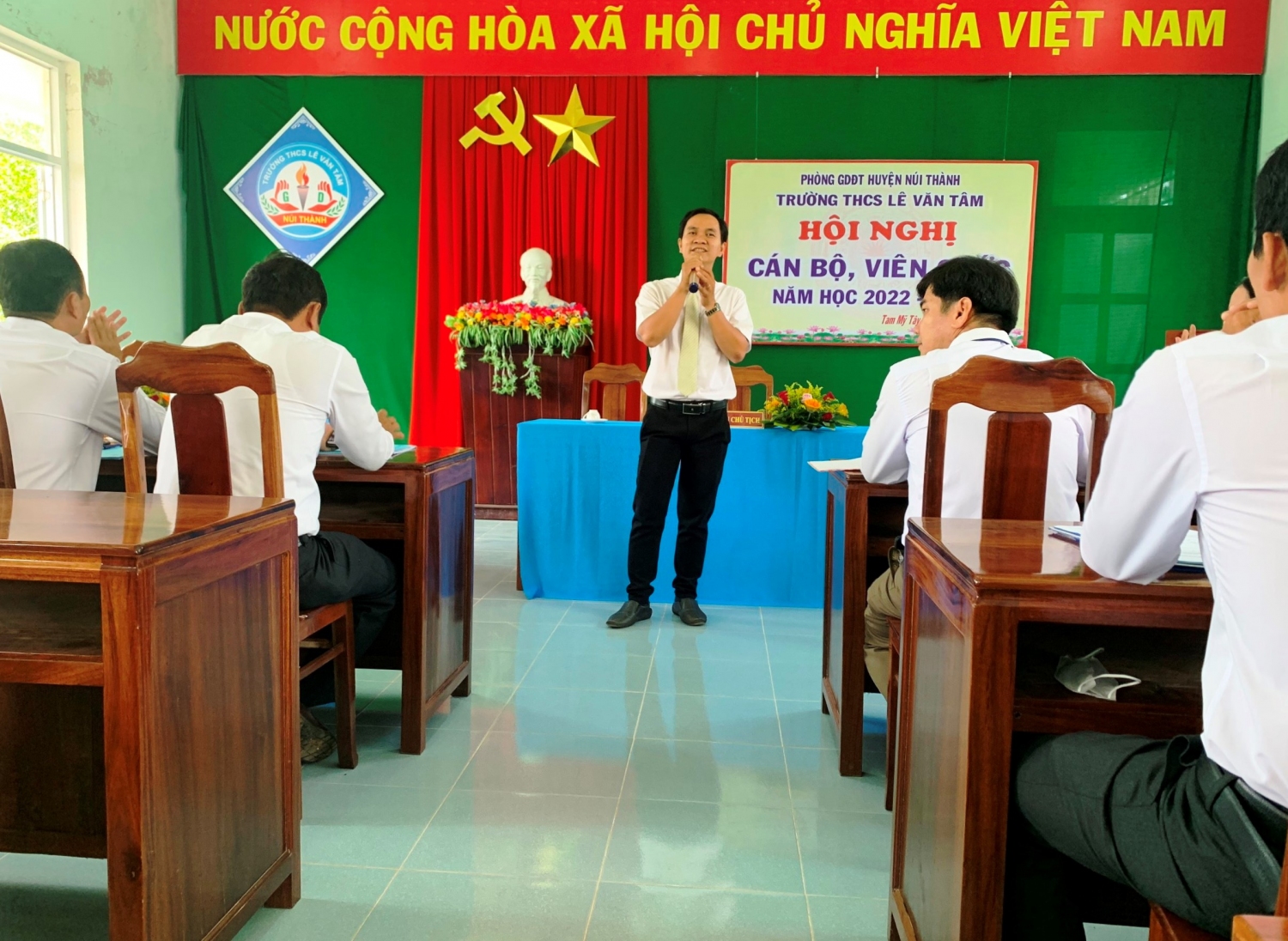 z3743559244685 2f4eab3660081c10bf390e7ab7088161