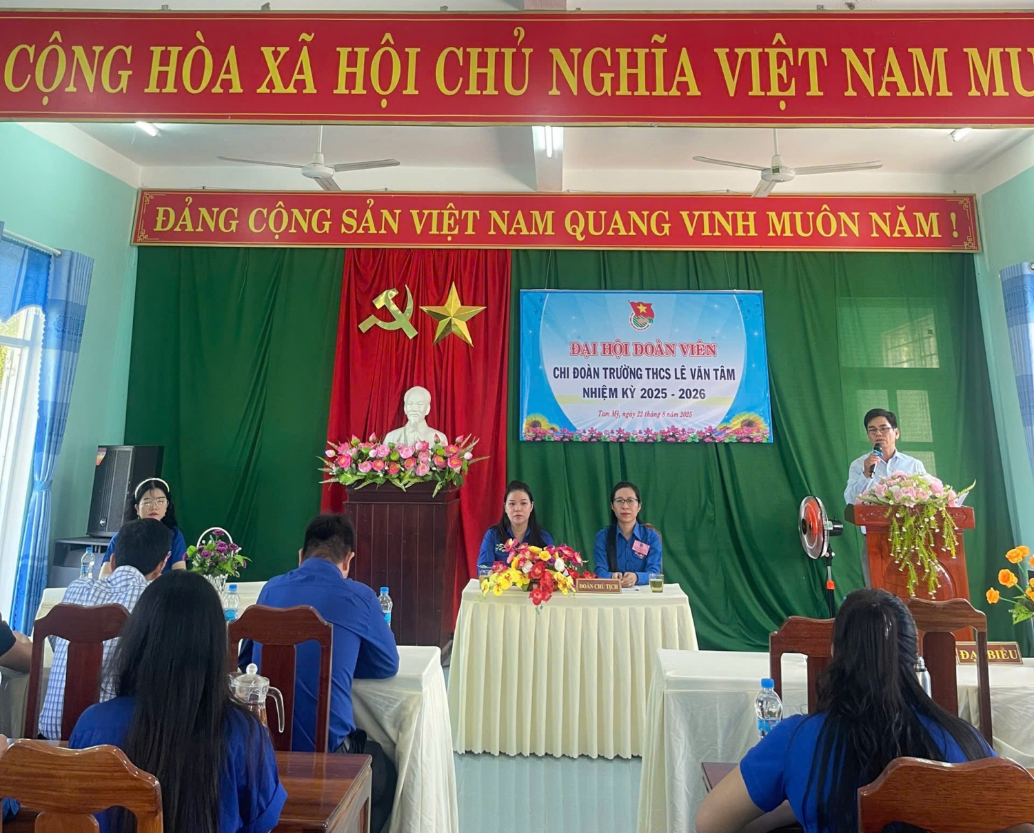 z6931961442296 7d7621a86d8a7acdc4320f62ababa445